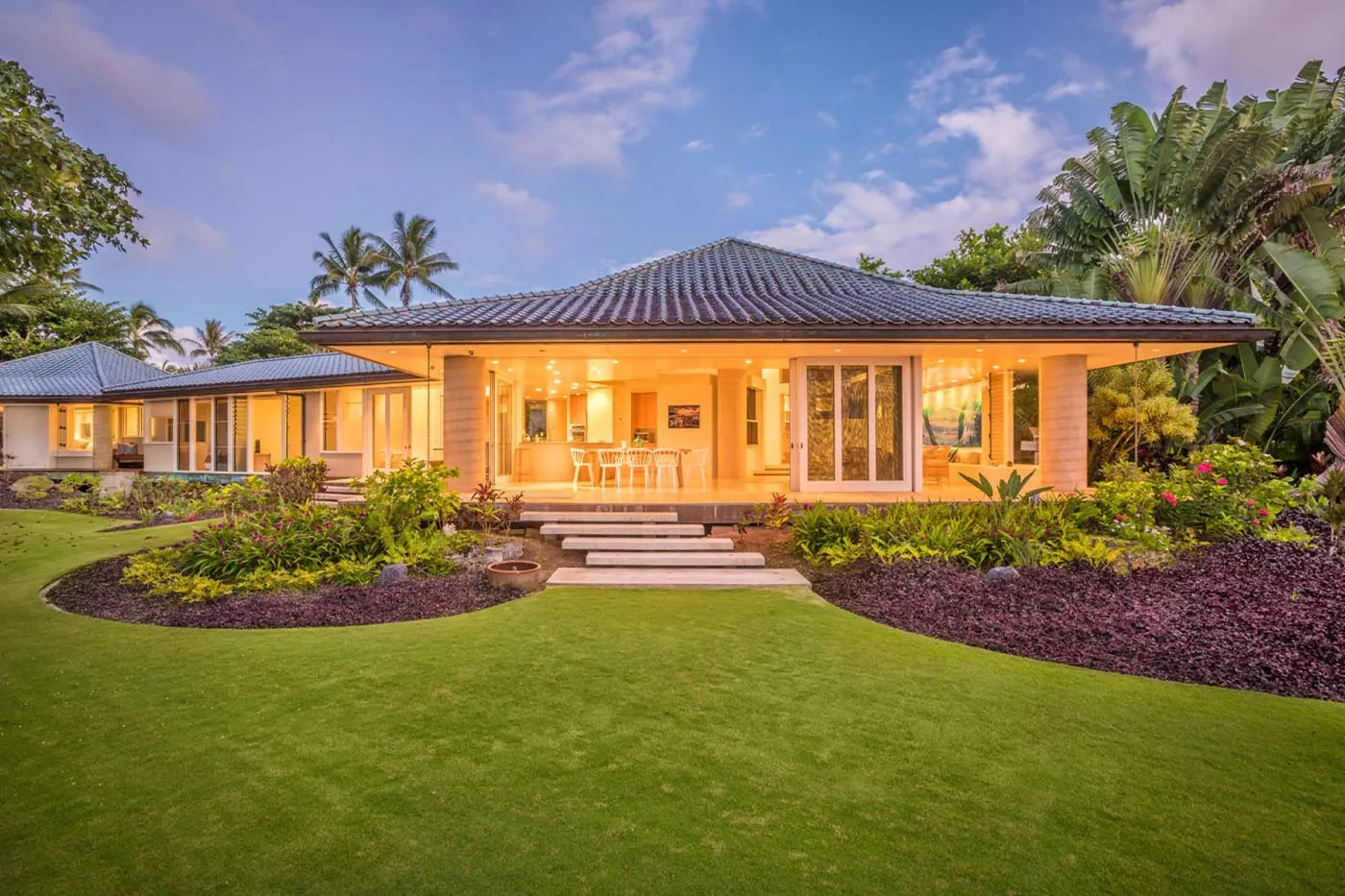Anini Beach Front Home