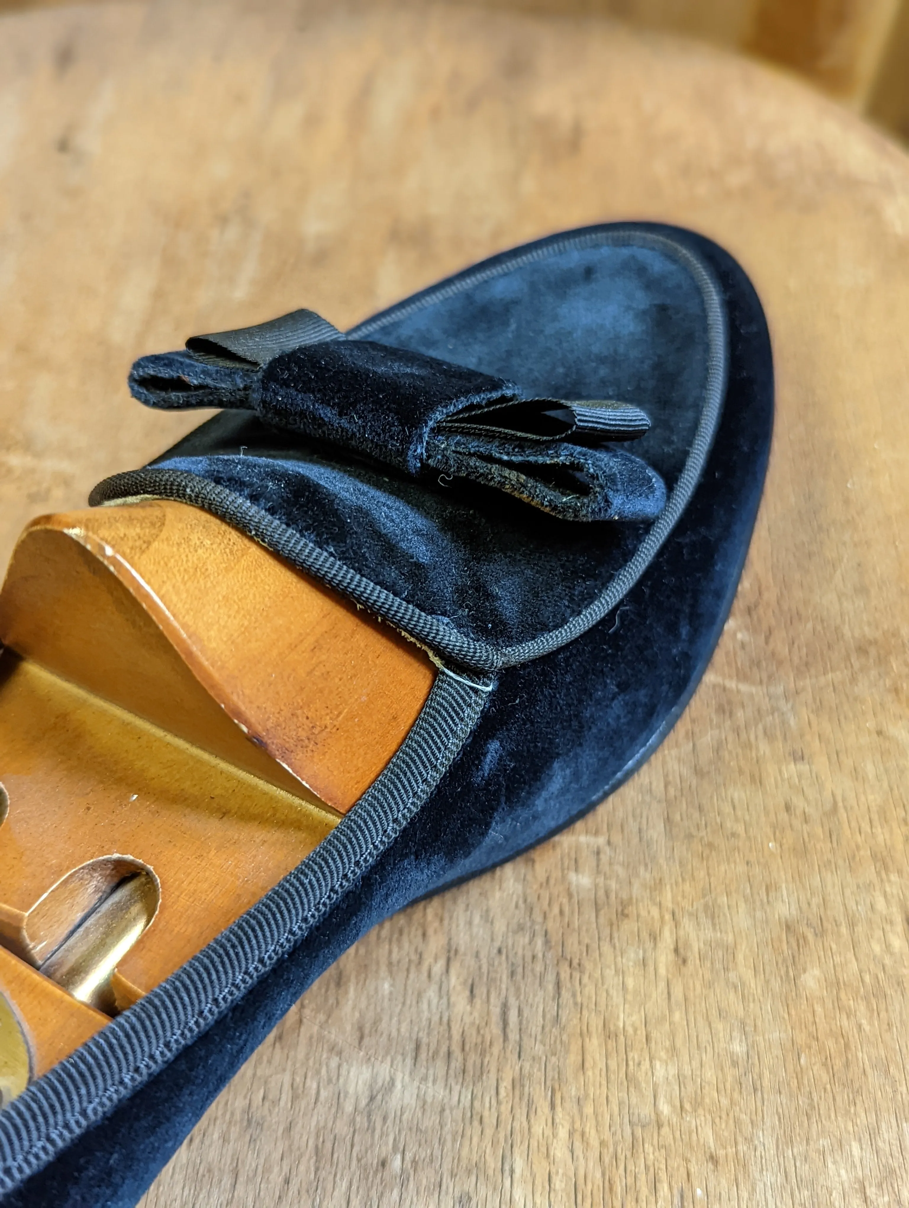 Ascot Marsala - Navy Blue