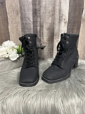 Boots Ankle Heels By Crown Vintage  Size: 8.5