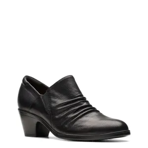 Clarks Women's Emily2 Cove Pump, Black Leather, 7.5 Wide