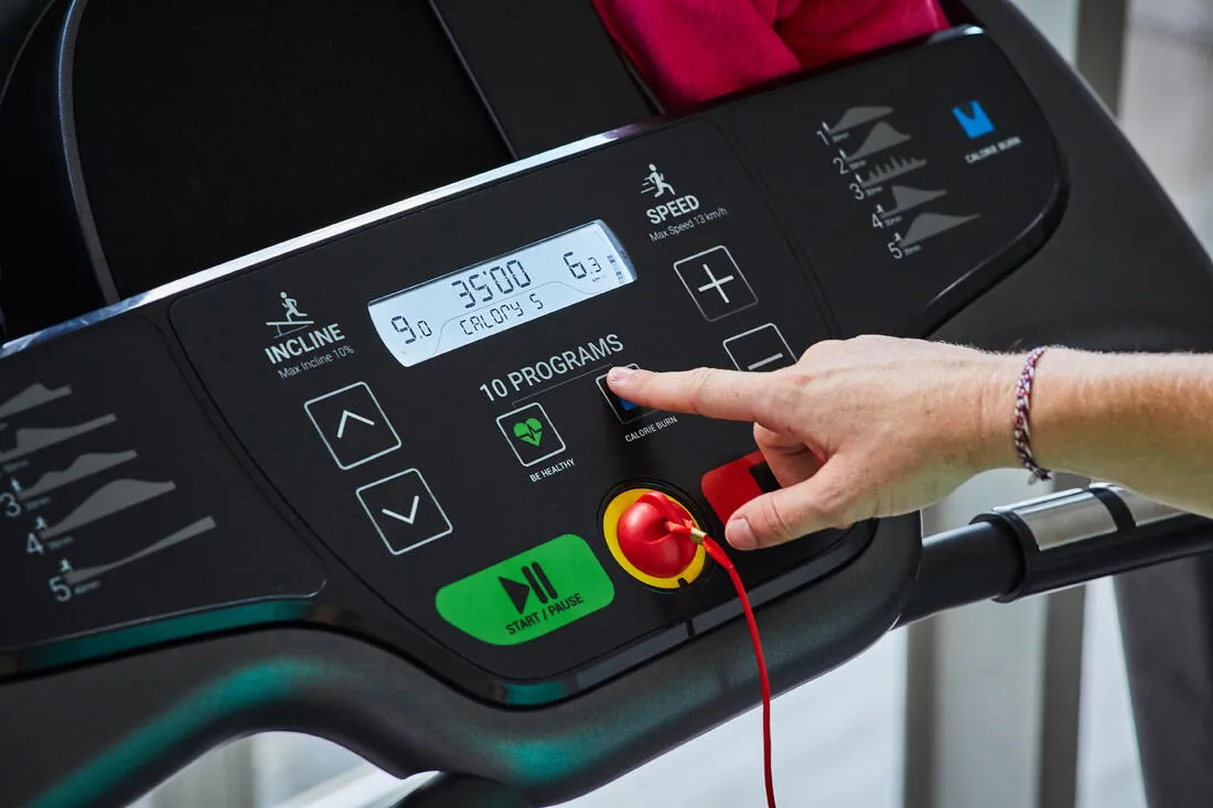 Comfortable Treadmill T520B - 13 km/h, 43⨯121 cm