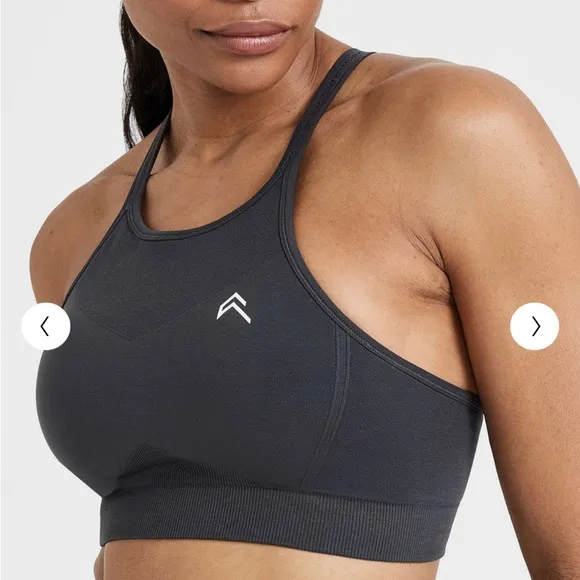 EFFORTLESS SEAMLESS HIGH NECK BRALETTE