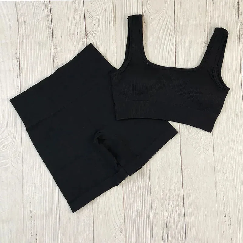 Fashion Ribbed Sports Shorts Set - Fitness Suit Sportswear Women's Yoga Set with Seamless High Waist Shorts, Summer White Gym Clothing