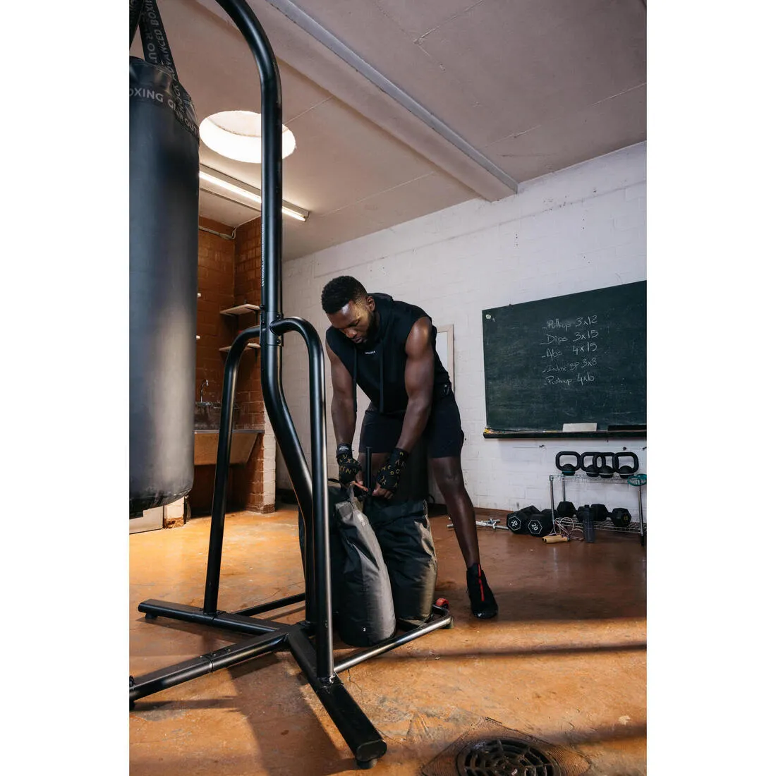 Free-standing Versatile and Weightable Punching Bag Stand 900