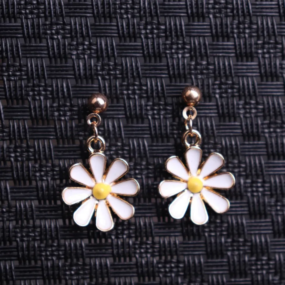 just-lil-things-green-pin-earrings-jlt11009