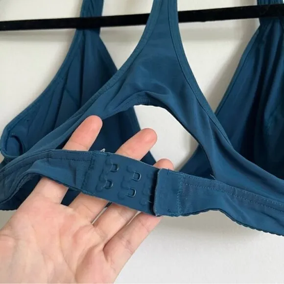 Lululemon All Day Breeze Strappy Halter Sports Bra - Oceanic Blue - US 8