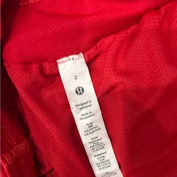 Lululemon Fast and Free Reflective High-Rise Classic-Fit Shorts Size 2