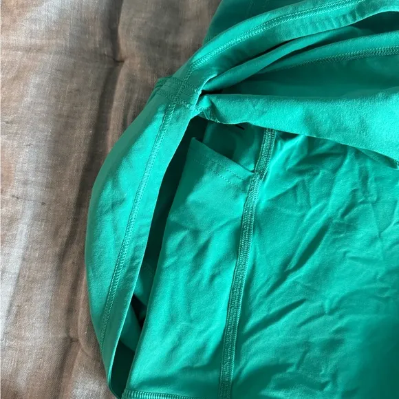 Lululemon Pace Rival Mid-Rise Skirt - Kelly Green - sz. 14