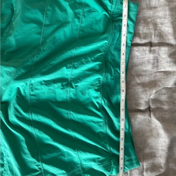 Lululemon Pace Rival Mid-Rise Skirt - Kelly Green - sz. 14