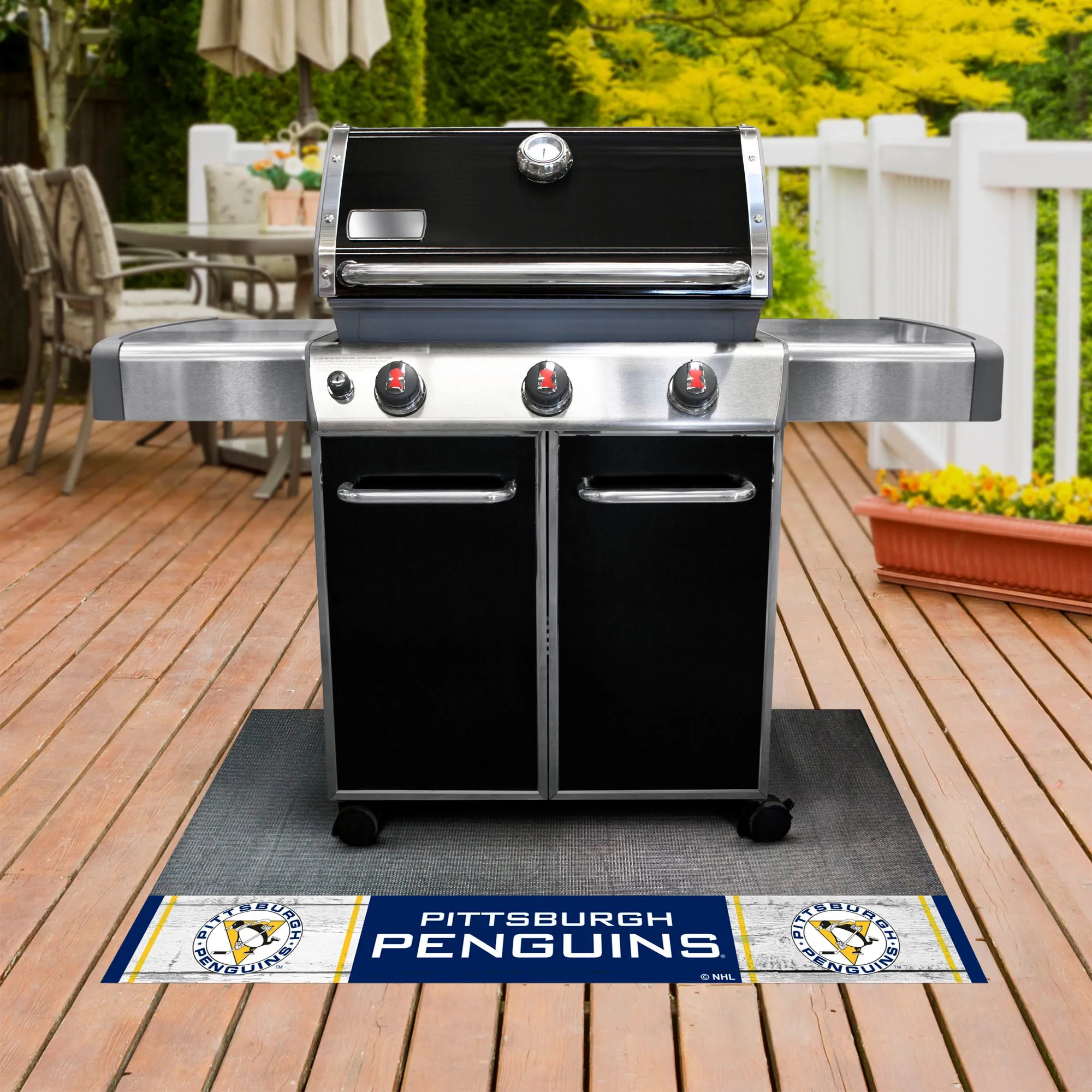 NHLV - Pittsburgh Penguins Grill Mat - Retro