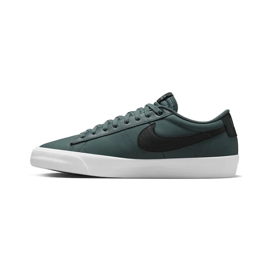 Nike SB Blazer Low Pro GT - Vintage Green/Black-Vintage Green