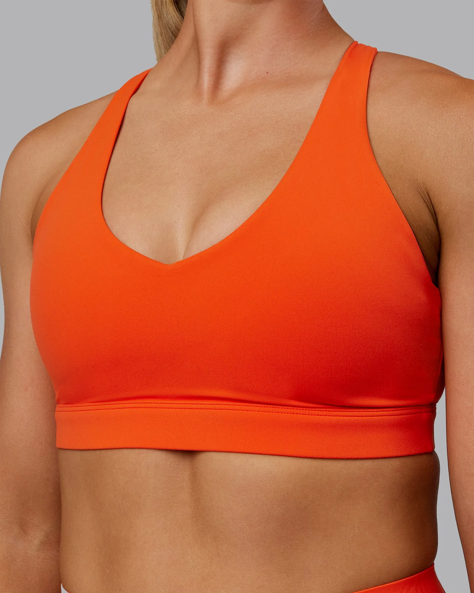 Nirvana Sports Bra - Grenadine