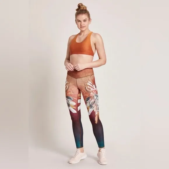 NWOT Niyama Sol Dream Catcher Sports Bra