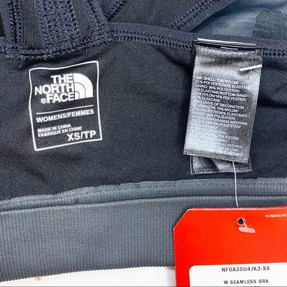 NWT The North Face Seamless Bra in TNF Black