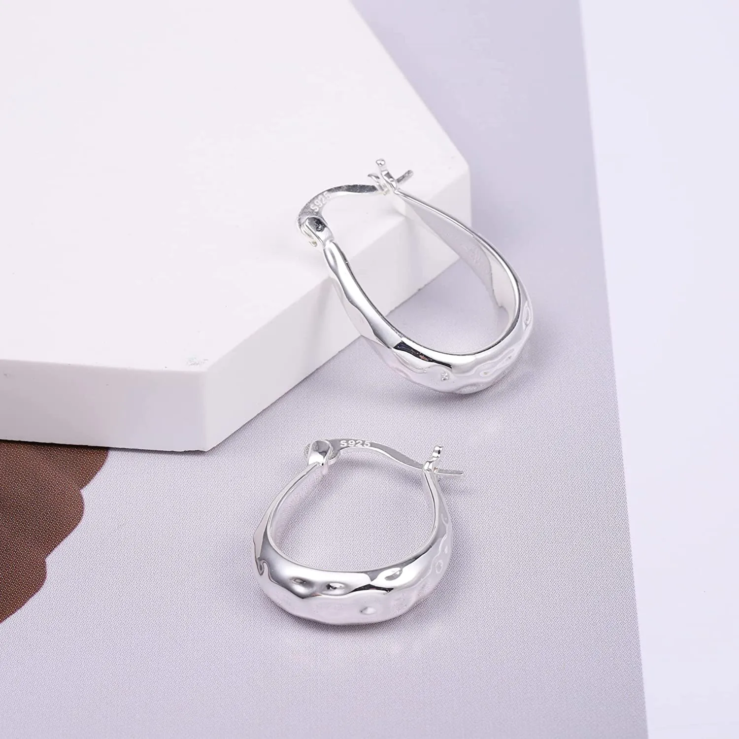 Oval Hoop Earrings-Women Fashion Jewelry