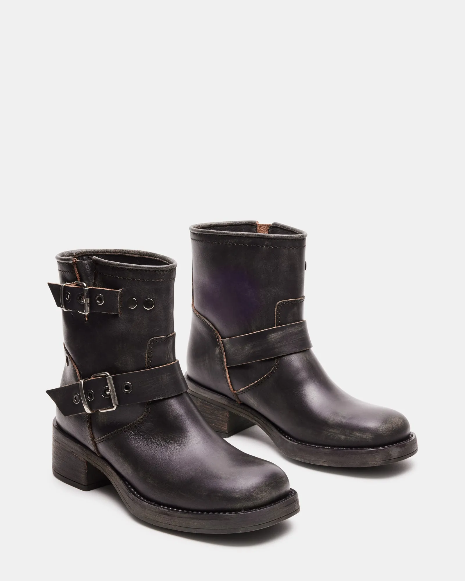 RAMPANT BROWN DISTRESSED - SM REBOOTED