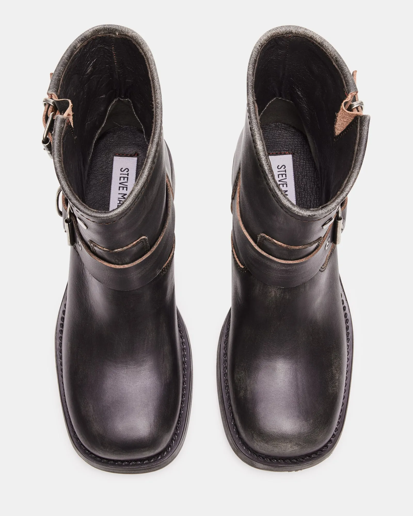 RAMPANT BROWN DISTRESSED - SM REBOOTED
