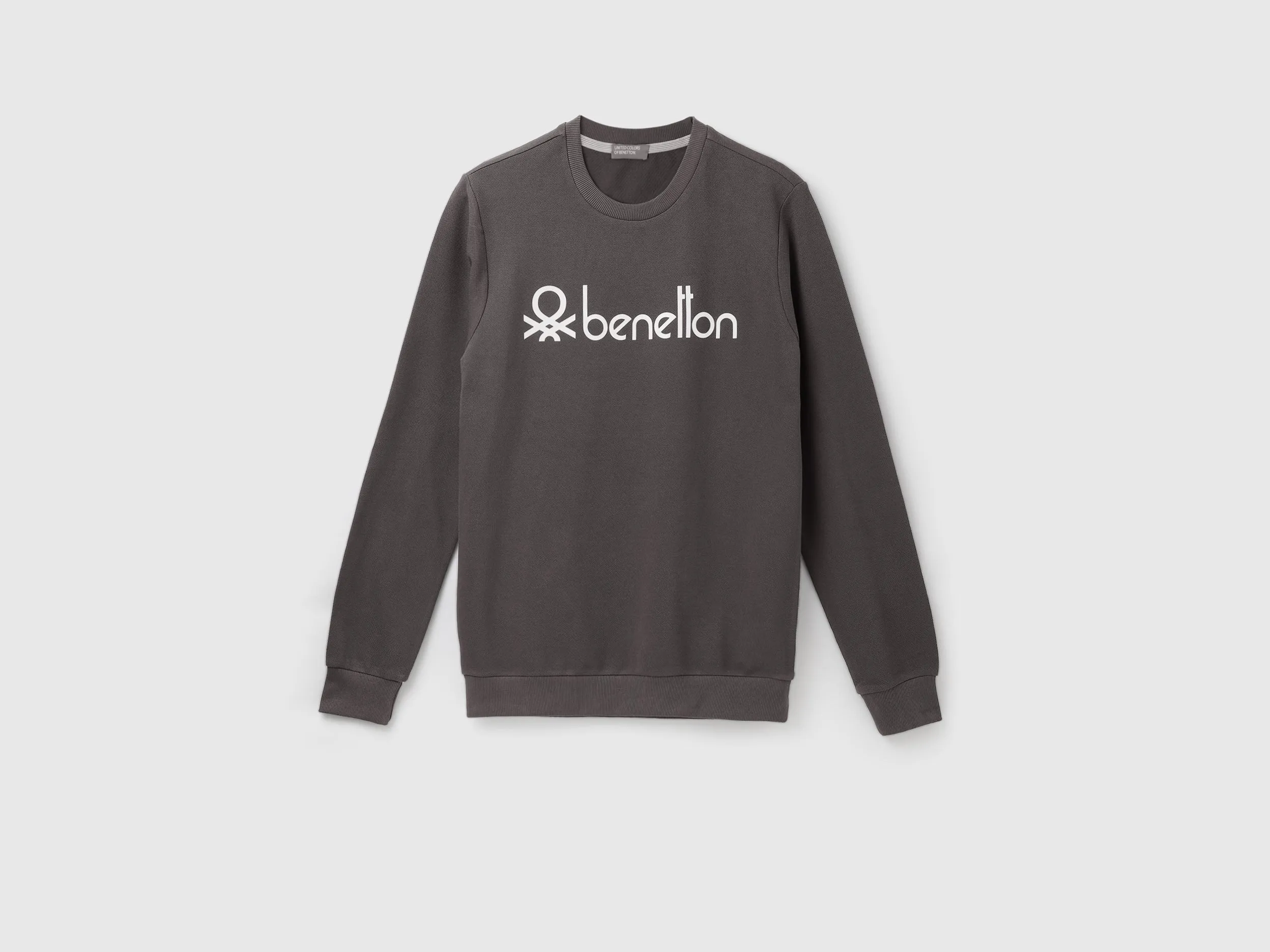Regular Fit Round Neck Basic Branded Sweatshirt