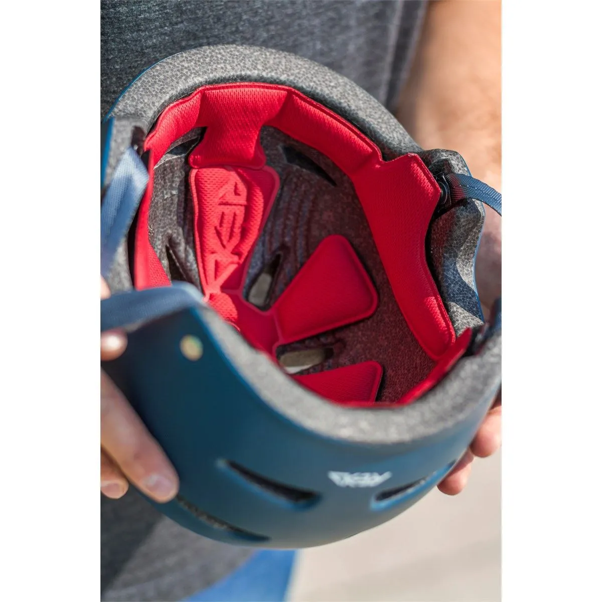 REKD Ultralite In-Mold Skateboard Helmet - Blue