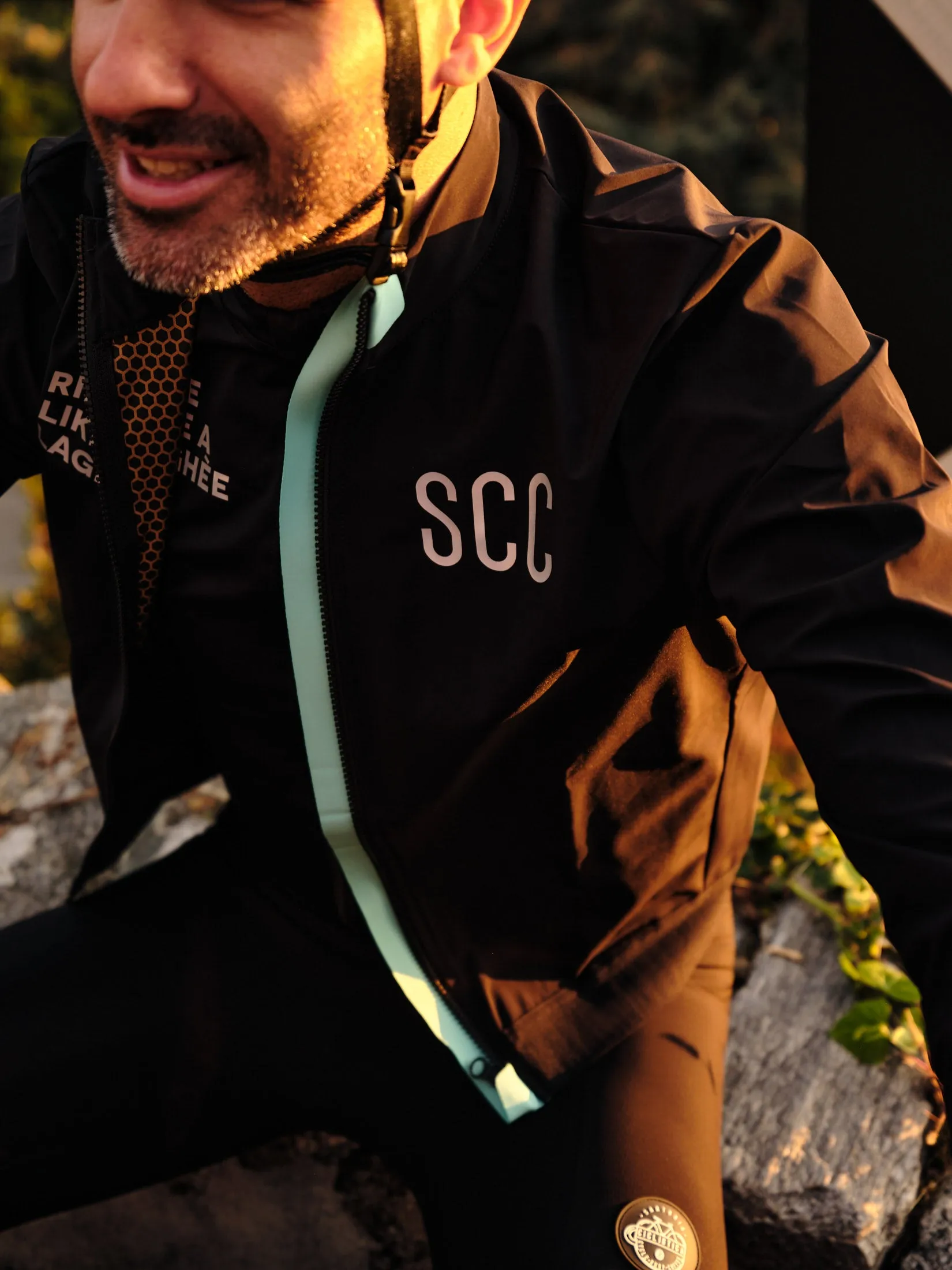 SCC wind and water proof lightweight jacket - Black