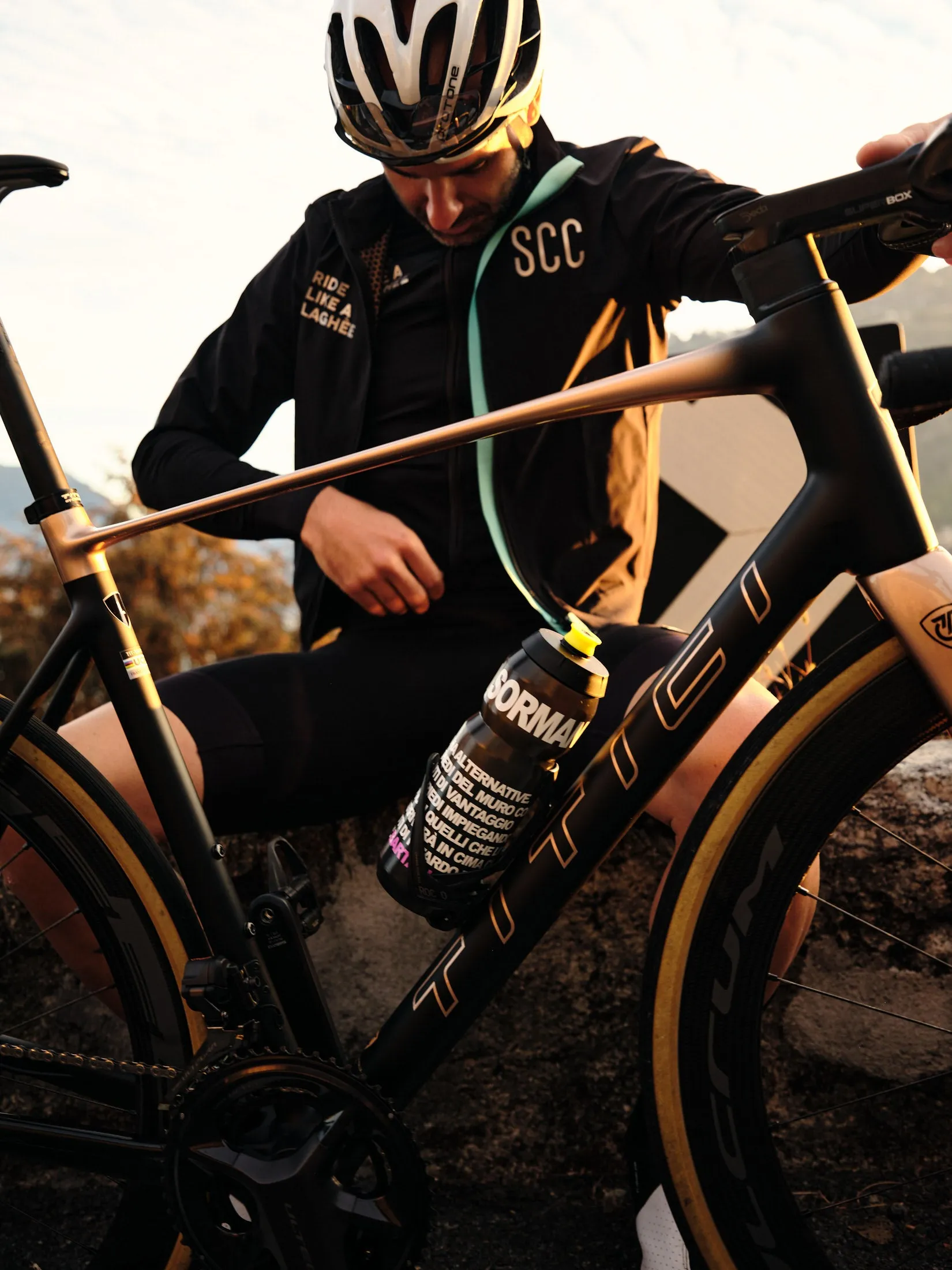 SCC wind and water proof lightweight jacket - Black