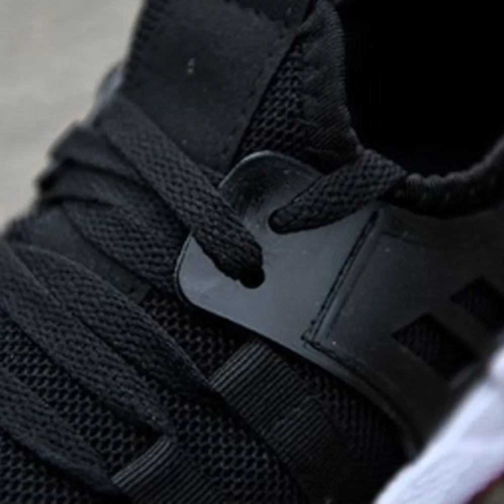 SELIK Men Sneakers