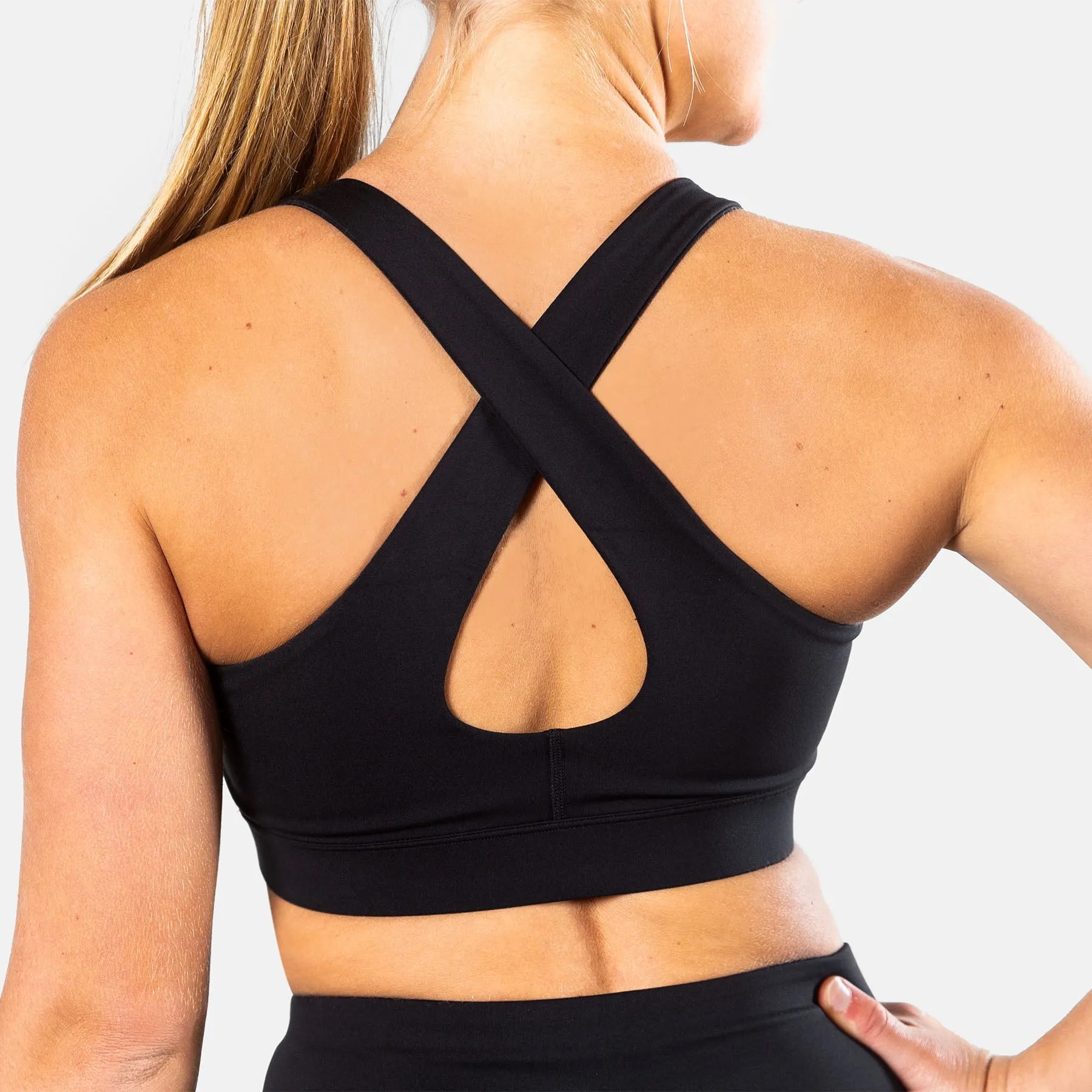 THE BRAVE - WOMEN'S SCULPT SPORTS BRA - BLACK
