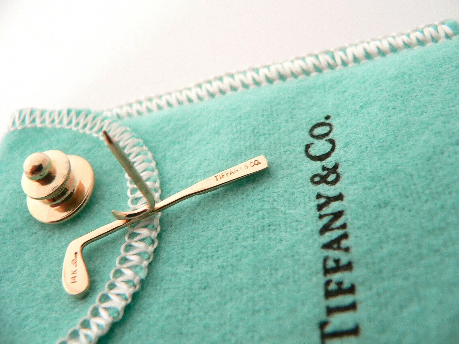 Tiffany & Co 14K Golf Club Tie Tack Clip Rare Gift Pouch Sports Lover