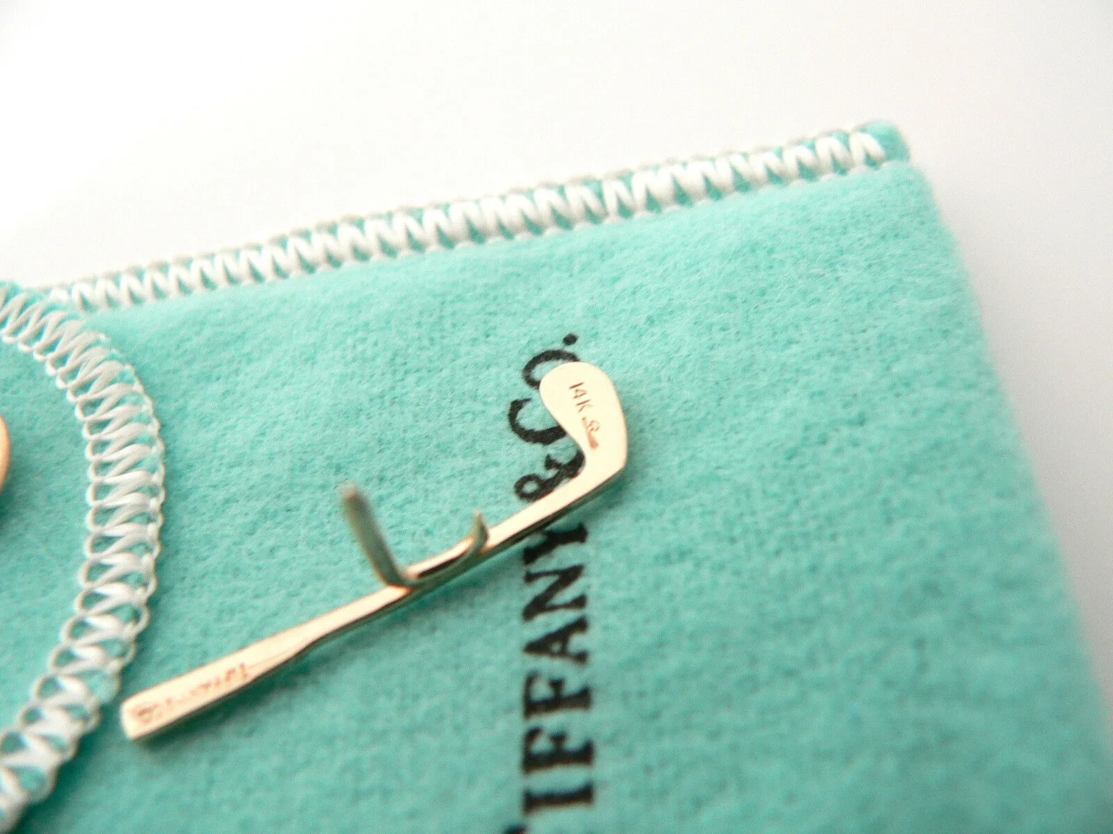 Tiffany & Co 14K Golf Club Tie Tack Clip Rare Gift Pouch Sports Lover