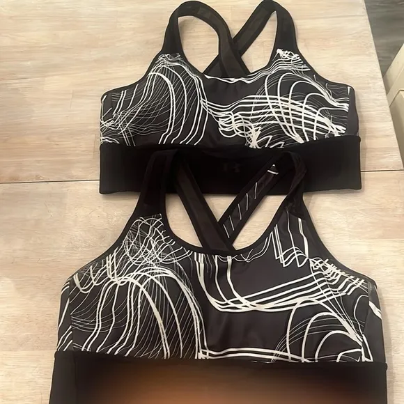 UNDER ARMOUR SET of 2 Black Print Compression Sports Bras Sz Large black gray