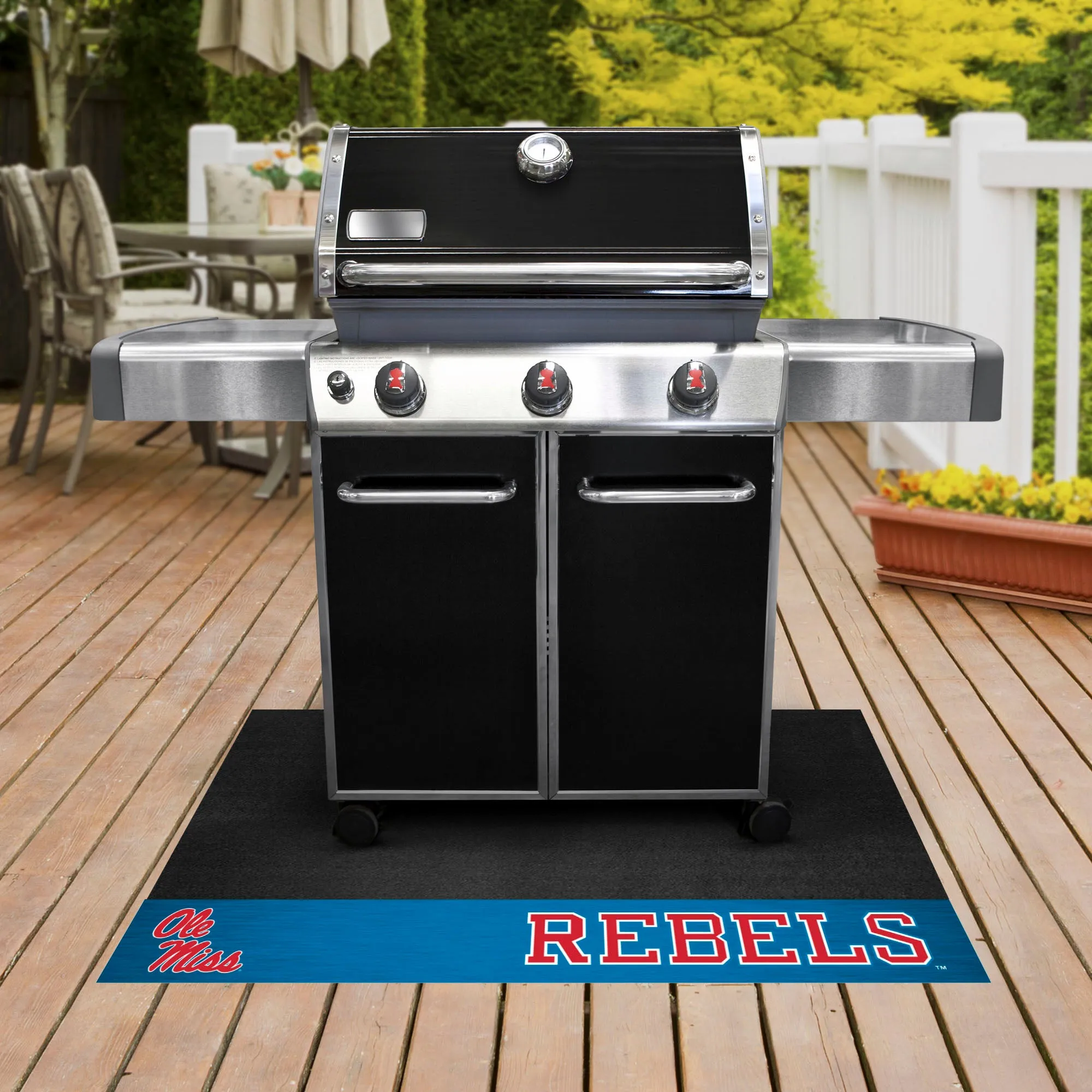 University of Mississippi Grill Mat - Standard