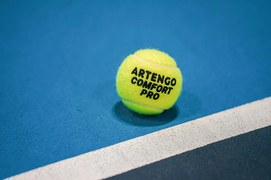 Versatile Tennis Ball Comfort Pro 4-Pack - Yellow