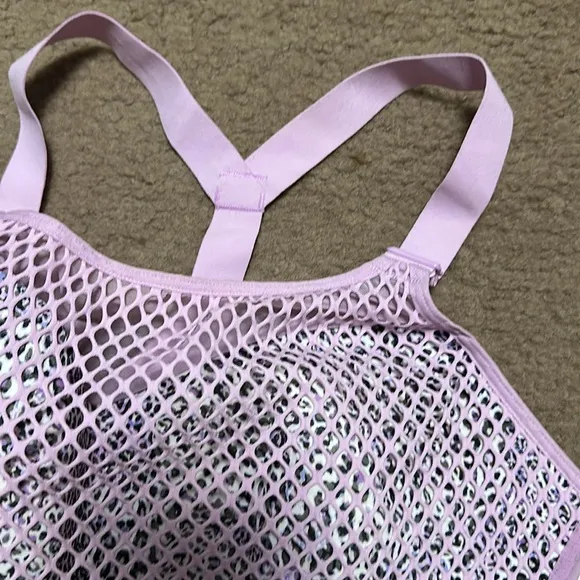 Victoria's Secret Pink Sports Bra 34DDD 🌙