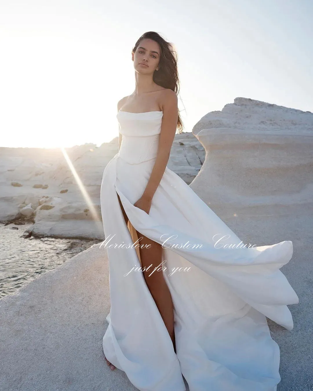 Wedding Dresses Strapless Sleeveless Side Split Beach Bride Dress